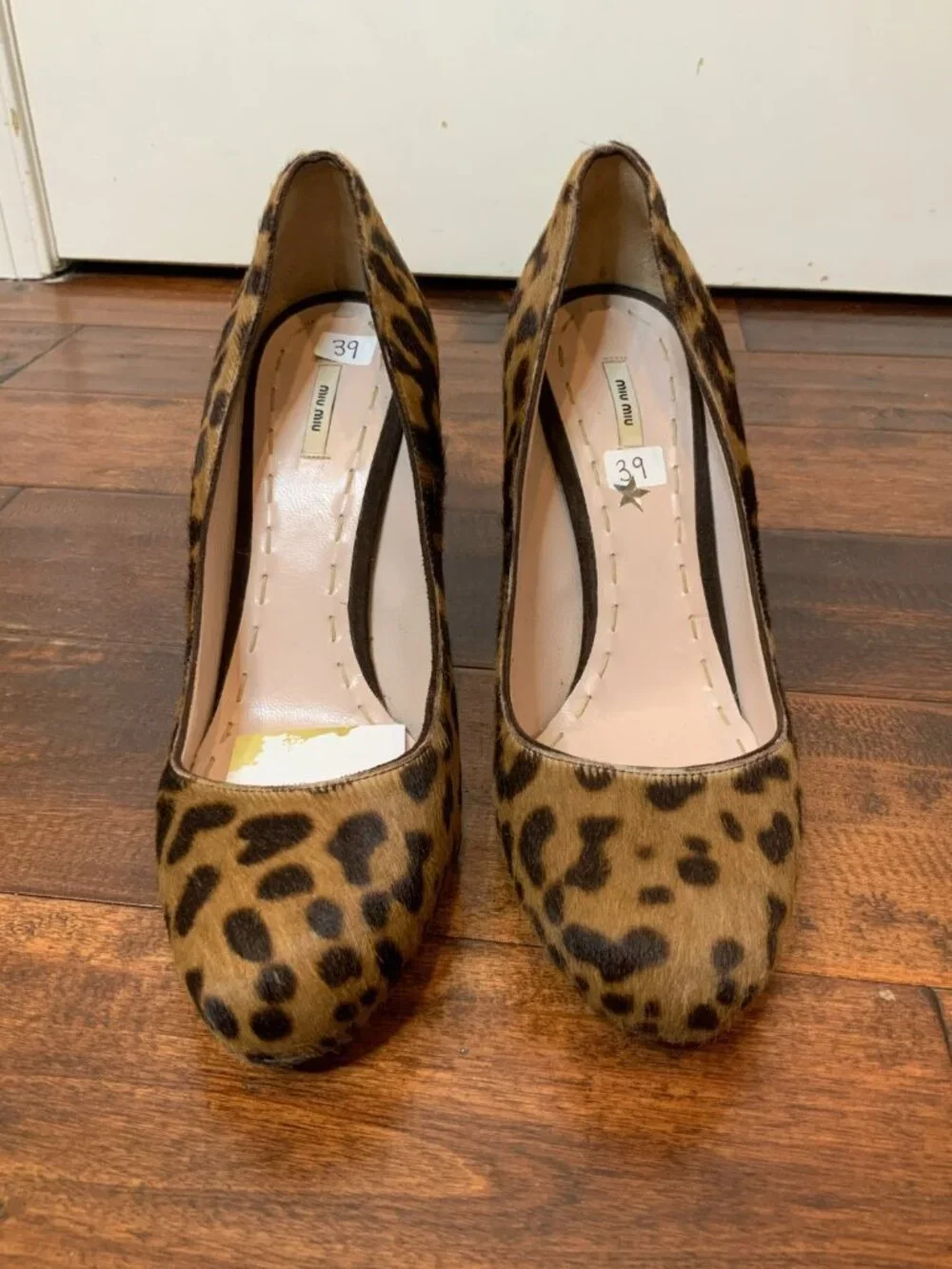 Miu Miu Brown Calf Hair Leopard Print Pump Heels, Size 9 | 39